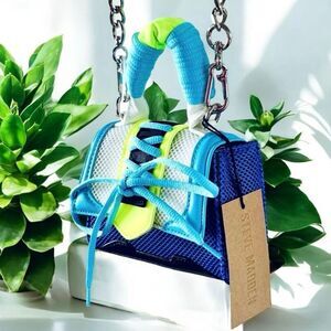 NWT Steve Madden Gorgeous BDORRA Navy Blue Silver Chain Crossbody mini bag